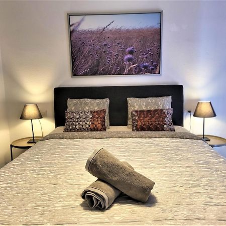 2 Bedrooms Sea View Apartament 100 Meters From Ocean Лос Кристианос Екстериор снимка
