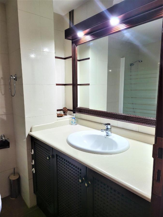 2 Bedrooms Sea View Apartament 100 Meters From Ocean Лос Кристианос Екстериор снимка