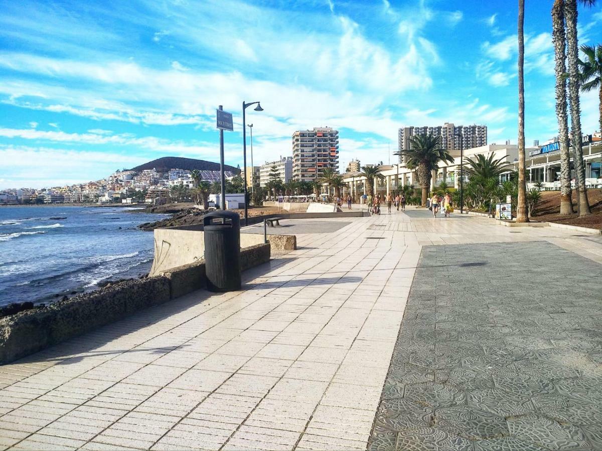2 Bedrooms Sea View Apartament 100 Meters From Ocean Лос Кристианос Екстериор снимка