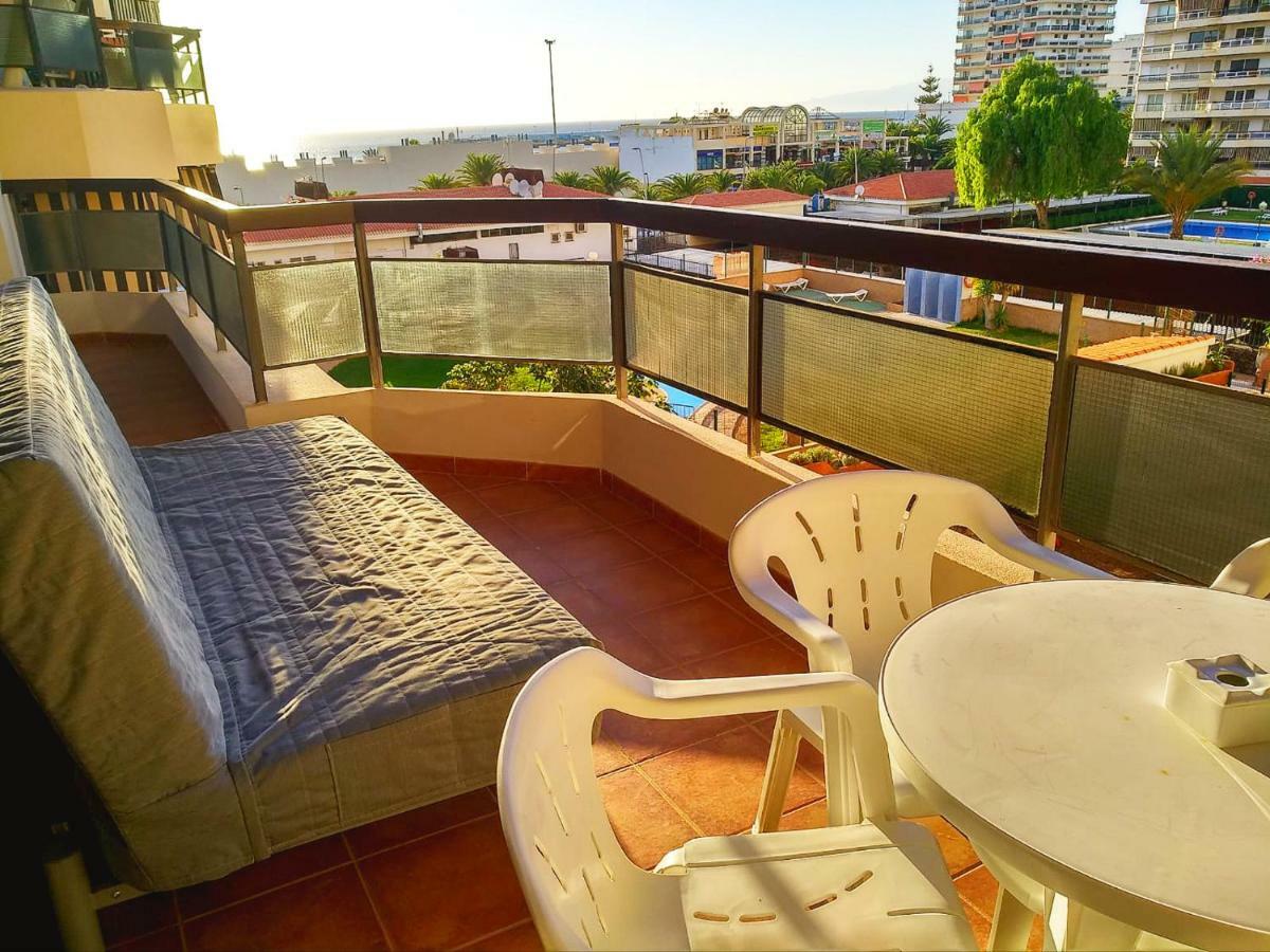 2 Bedrooms Sea View Apartament 100 Meters From Ocean Лос Кристианос Екстериор снимка
